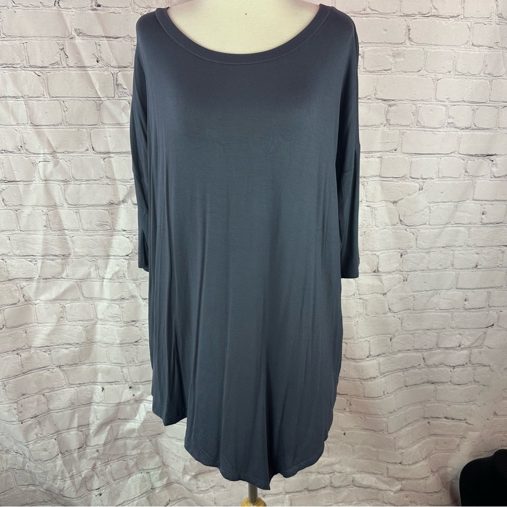 NWT annabelle boutique steel blue grey Oversized asymmetric hem Tunic Top womens